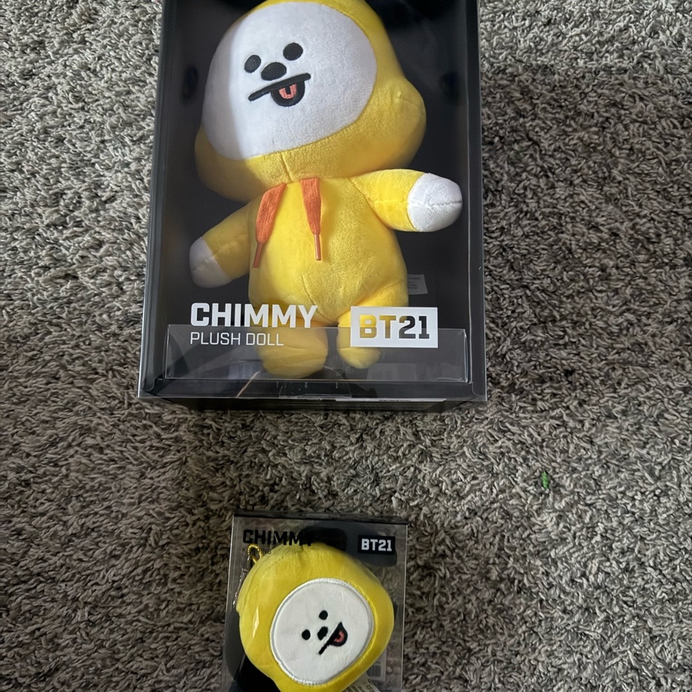 BT21 Chimmy Plush Doll and Keychain Set